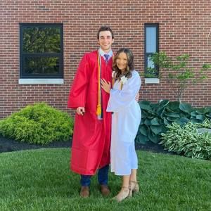 Meet your Posher, Mara